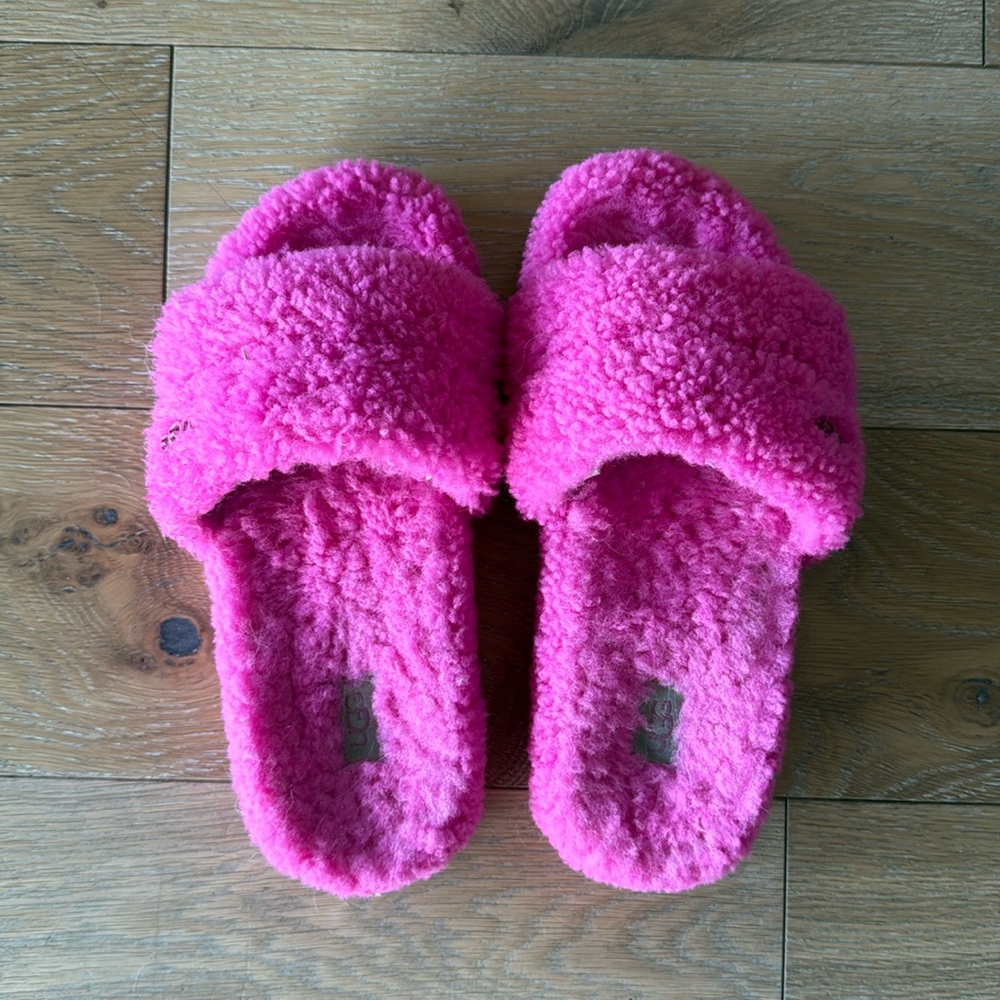 Ugg Cozetta Slippers
